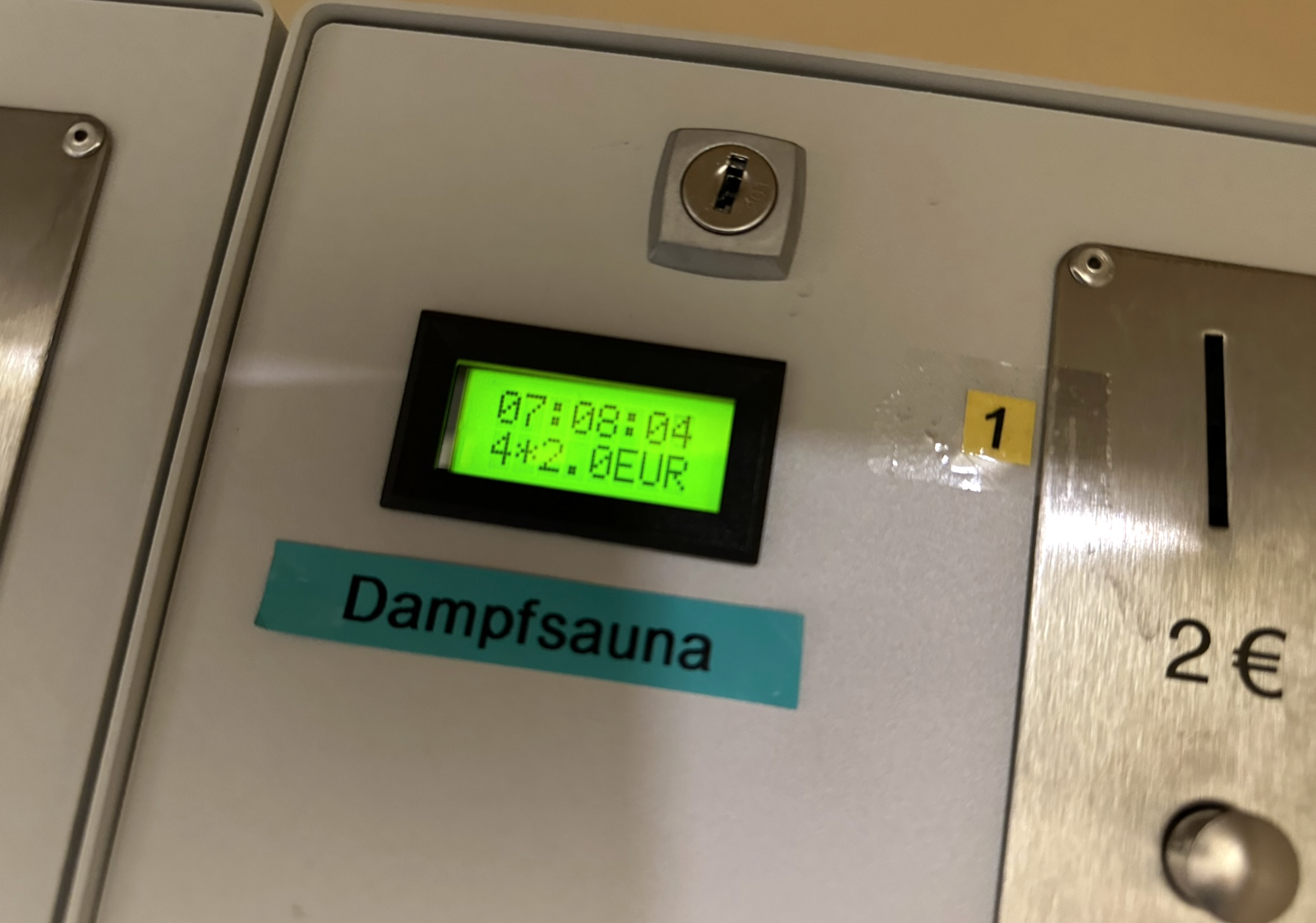 Here should be a picture of an overpriced sauna!